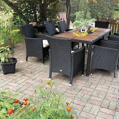 Zur Schmiede מלון אלטנאו