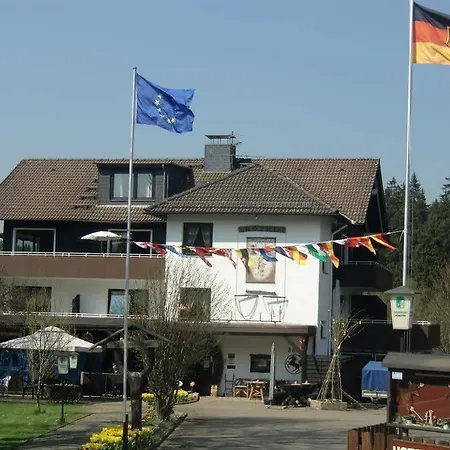 Zur Schmiede Отель 3*